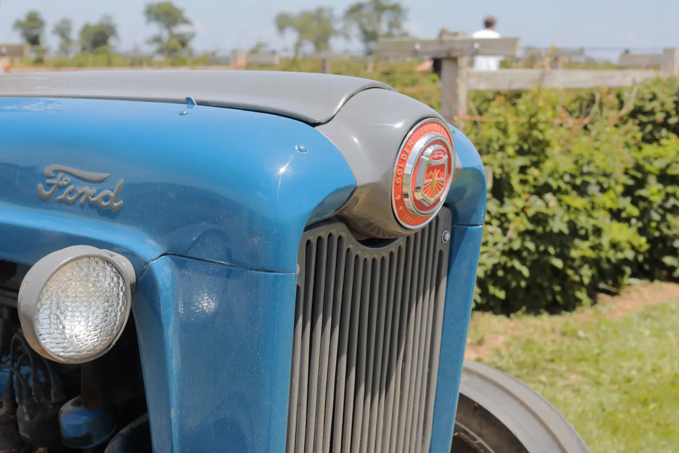 Tractor hood