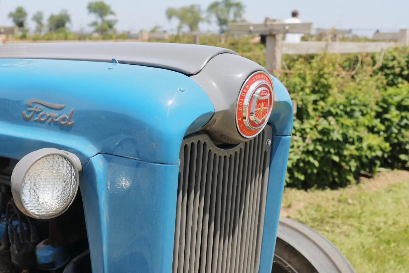 Tractor hood