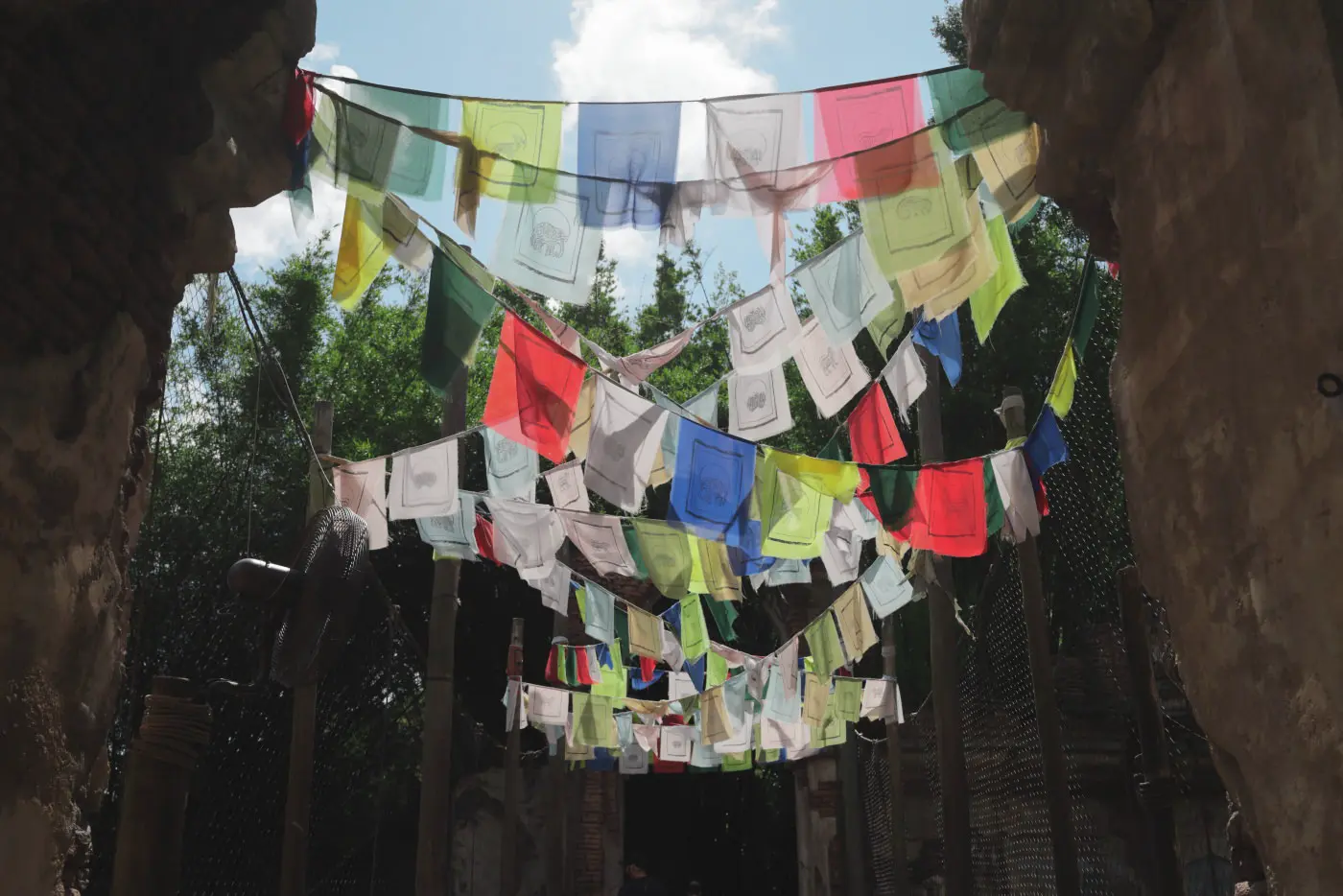 Hanging colored fabrics
